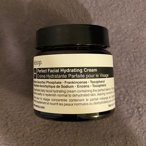 Aēsop’s perfect facial hydrating cream!